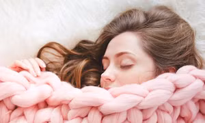 Lý giải nguyên nhân khiến con người khó thức giấc vào sáng mùa Đông