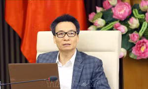 Phó Thủ tướng Vũ Đức Đam phát biểu. Ảnh: Doãn Tấn - TTXVN