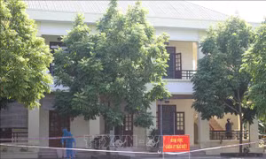 Ninh Bình: Cách ly, điều trị 2 bệnh nhân COVID-19 nhập cảnh