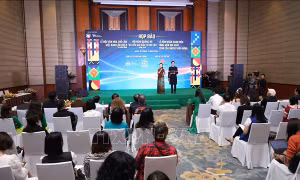 Lễ hội thổ cẩm Việt Nam tôn vinh nét độc đáo văn hóa dân tộc