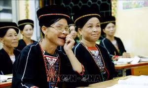 Giải cơn "khát chữ" trên vùng khó Hàm Yên
