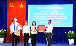 Tặng 80 căn nhà tình nghĩa cho các gia đình chính sách tỉnh Bạc Liêu