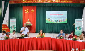 Quang cảnh buổi tọa đàm khuyến nông với chủ đề “Thúc đẩy sản xuất nông nghiệp theo chuỗi giá trị”.