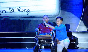 Tôn vinh 50 thanh niên khuyết tật tiêu biểu "Tỏa sáng nghị lực Việt"