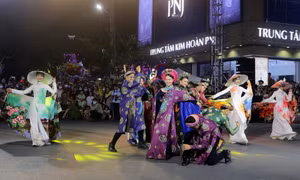 Khai mạc Lễ hội Carnival đường phố tại Hà Nam