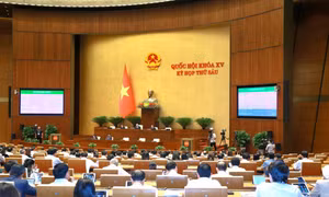 Quốc hội thông qua dự thảo Nghị quyết về Kế hoạch phát triển kinh tế - xã hội năm 2024. Ảnh: Phương Hoa - TTXVN