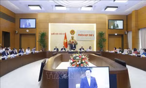 Chủ tịch Quốc hội Vương Đình Huệ, Chủ tịch Hội đồng bầu cử quốc gia phát biểu. Ảnh: Doãn Tấn - TTXVN