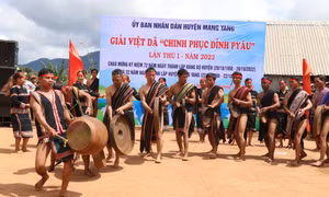 Cồng chiêng kết nối cộng đồng các dân tộc anh em tại Tây Nguyên. Ảnh: Hồng Điệp - TTXVN