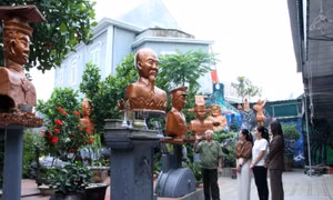 Vườn tượng đặc sắc về các vĩ nhân và anh hùng dân tộc 