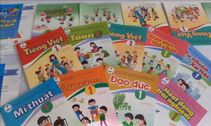 Bộ sách giáo khoa lớp 1 "Cánh Diều". Ảnh: Đức Hạnh - TTXVN