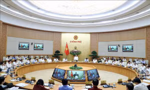 Sáng 2/6/2020, tại Trụ sở Chính phủ, Thủ tướng Nguyễn Xuân Phúc chủ trì phiên họp Chính phủ thường kỳ tháng 5 năm 2020. Ảnh: Thủ tướng Nguyễn Xuân Phúc phát biểu. Ảnh: Thống Nhất – TTXVN