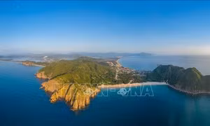 Bán đảo Hòa An, thị xã Sông Cầu, Phú Yên. Ảnh: Châu Đạo Cường-TTXVN phát