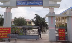 Toàn bộ 52 F1 tại xã An Chấn được cách ly tập trung tại trường học. Ảnh: Xuân Triệu – TTXVN