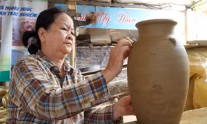Cơ hội bứt phá cho nghề gốm Mỹ Thiện tuổi đời hơn 200 năm phát triển bền vững