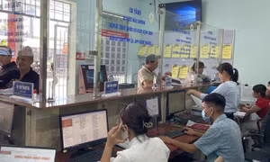Nỗ lực đảm bảo thông suốt dịch vụ công cho người dân vùng cao Khánh Vĩnh