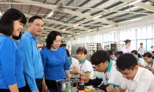 Vĩnh Long tổ chức 'Bữa cơm Công đoàn' cho hơn 21.300 đoàn viên, người lao động