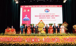 Thực hiện tốt chủ trương khuyến khích, bảo vệ cán bộ năng động, sáng tạo