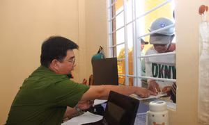 Đăng ký xe tại Công an xã: Tạo thuận lợi tối đa cho người dân