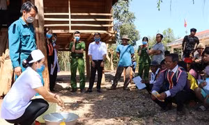 Dịch COVID-19: Đắk Lắk bác bỏ thông tin có người của địa phương bị cách ly y tế do đi chung chuyến bay với bệnh nhân số 17