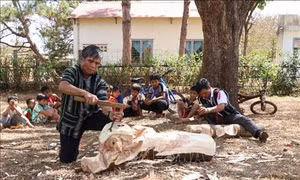 Nghệ nhân Ưu tú Ksor Krôh - Người đi tìm "hồn gỗ"