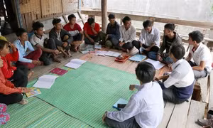 Huyện ủy Kông Chro đổi mới sinh hoạt chi bộ