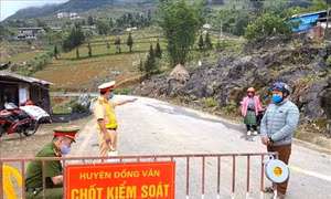 Dịch COVID-19: Hà Giang dỡ bỏ phong tỏa thị trấn Đồng Văn và thôn Tả Kha