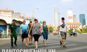 Du lịch Thành phố Hồ Chí Minh chủ động vượt qua dịch COVID-19 - Bài 1