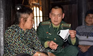 Những chiến sỹ quân hàm xanh trên tuyến đầu chống dịch Covid-19 (Bài 1)
