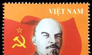 Phát hành bộ tem kỷ niệm 150 năm Ngày sinh V.I.Lê-nin (1870-1924)