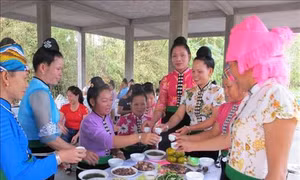 Độc đáo phong tục ăn Tết của người Thái vùng Mường Lò