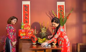 Bàn thờ gia tiên - nơi hội tụ những giá trị thiêng liêng của Tết