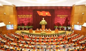 Tiến tới Đại hội XIII của Đảng: Tin dân, dựa vào dân để lựa chọn cán bộ đủ đức, đủ tài