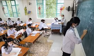 Thủ tướng đồng ý bỏ quy định giãn cách trong trường học