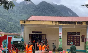 Thanh Hóa: Các trường học miền núi khẩn trương khắc phục thiệt hại bão số 5