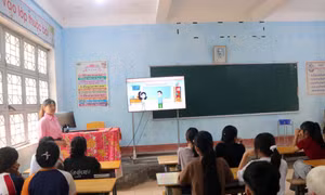 Giáo dục vùng biên linh hoạt để 'gieo chữ'