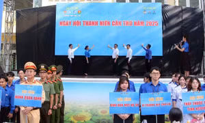Thành lập đội hình chuyên trách, đẩy mạnh phong trào 'Bình dân học vụ số'