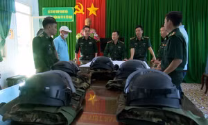 'Lá chắn thép' phòng, chống ma túy vùng biên giới biển