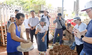 Những vùng đồng bào dân tộc thiểu số đang thay da đổi thịt