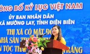 Mường Lay được xác lập kỷ lục Việt Nam về mật độ nhà sàn truyền thống người Thái Điện Biên