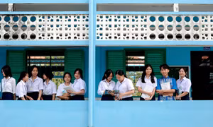 Giờ sinh hoạt tập thể của các học sinh các dân tộc tại Trường Trung học phổ thông dân tộc nội trú Huỳnh Cương (Sóc Trăng). Ảnh: An Hiếu
