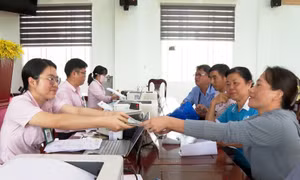 Điểm tựa cho sinh viên nghèo