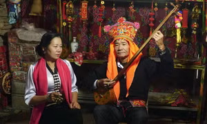 Phát huy vai trò nghệ nhân trong bảo tồn văn hóa dân tộc