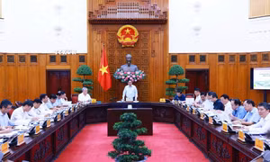 Thủ tướng Chính phủ Phạm Minh Chính chủ trì cuộc họp của Thường trực Chính phủ về chủ trương đầu tư Dự án Đường sắt tốc độ cao trên trục Bắc – Nam. Ảnh: Dương Giang - TTXVN