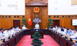 Thủ tướng Chính phủ Phạm Minh Chính chủ trì cuộc họp của Thường trực Chính phủ về chủ trương đầu tư Dự án Đường sắt tốc độ cao trên trục Bắc – Nam. Ảnh: Dương Giang - TTXVN