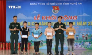 Nghệ An: Nhiều hoạt động ý nghĩa tại Lễ khởi động Chiến dịch Hành quân xanh