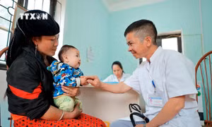 "Chiến sĩ áo trắng" nơi địa đầu Tổ quốc 