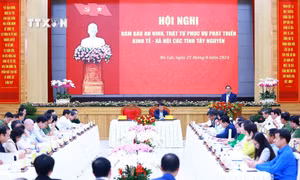 Thủ tướng Phạm Minh Chính: Muốn giữ vững an ninh, trật tự thì người dân phải có cuộc sống ấm no