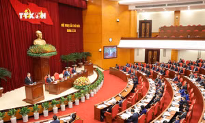 Ngày làm việc thứ hai của Hội nghị lần thứ 10 Ban Chấp hành Trung ương Đảng khóa XIII
