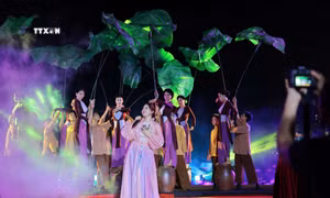 Khai mạc Lễ hội Sen Hà Nội và giới thiệu sản phẩm OCOP gắn với văn hóa các tỉnh miền núi phía Bắc năm 2024