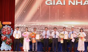 Long An trao Giải Báo chí Nguyễn An Ninh lần thứ I